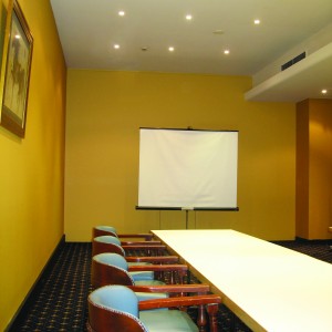 1st Floor Meeting Room